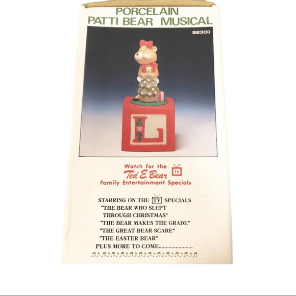 Vintage Ted E. Bear Patti Bear Christmas Music Box with Original Box - Picture 3 of 10